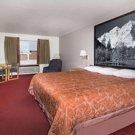 Hotel Super 8 By Wyndham Fruita Exteriér fotografie